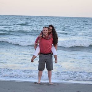 Meet your Posher, Cortney